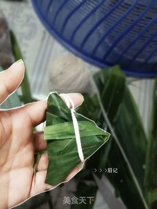 三角粽子的包法视频,一招一式展现端午风情